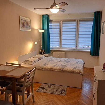 "Sady Flat" Apartment วอร์ซอ ภายนอก รูปภาพ